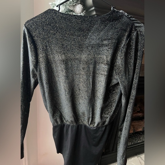 Black and gold bodysuit - Picture 2 of 3